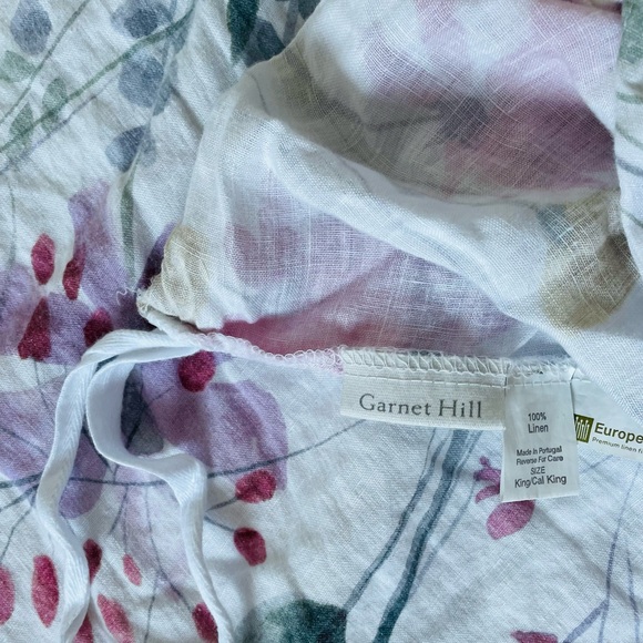 Garnet Hill Relaxed-Linen Duvet Covet - King/Cal King - Picture 4 of 12